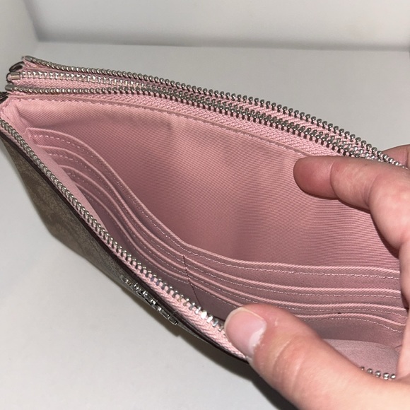 Coach Double Zip Wallet Pink And Brown Wristlet - Picture 3 of 6